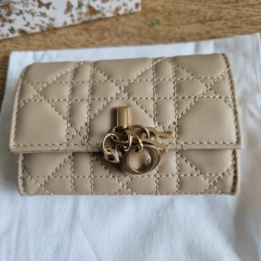 DIOR Glycine Wallet - Picture 3 of 5